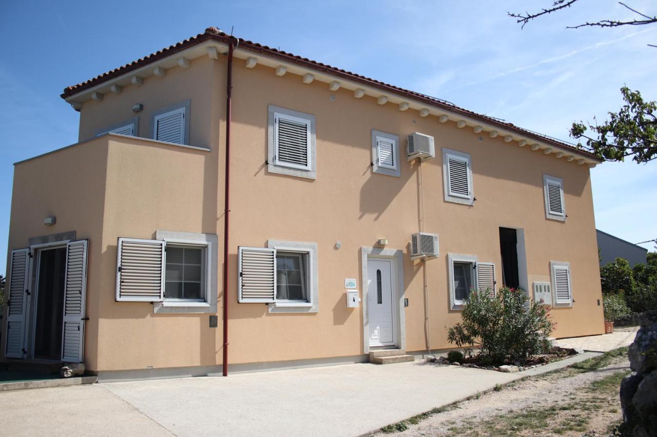 Apartments Pegla Нерезине Экстерьер фото